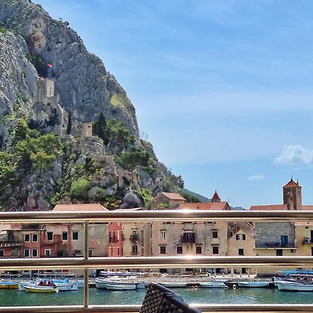 Mitra Zonata Blue Daire Omiš Dış mekan fotoğraf