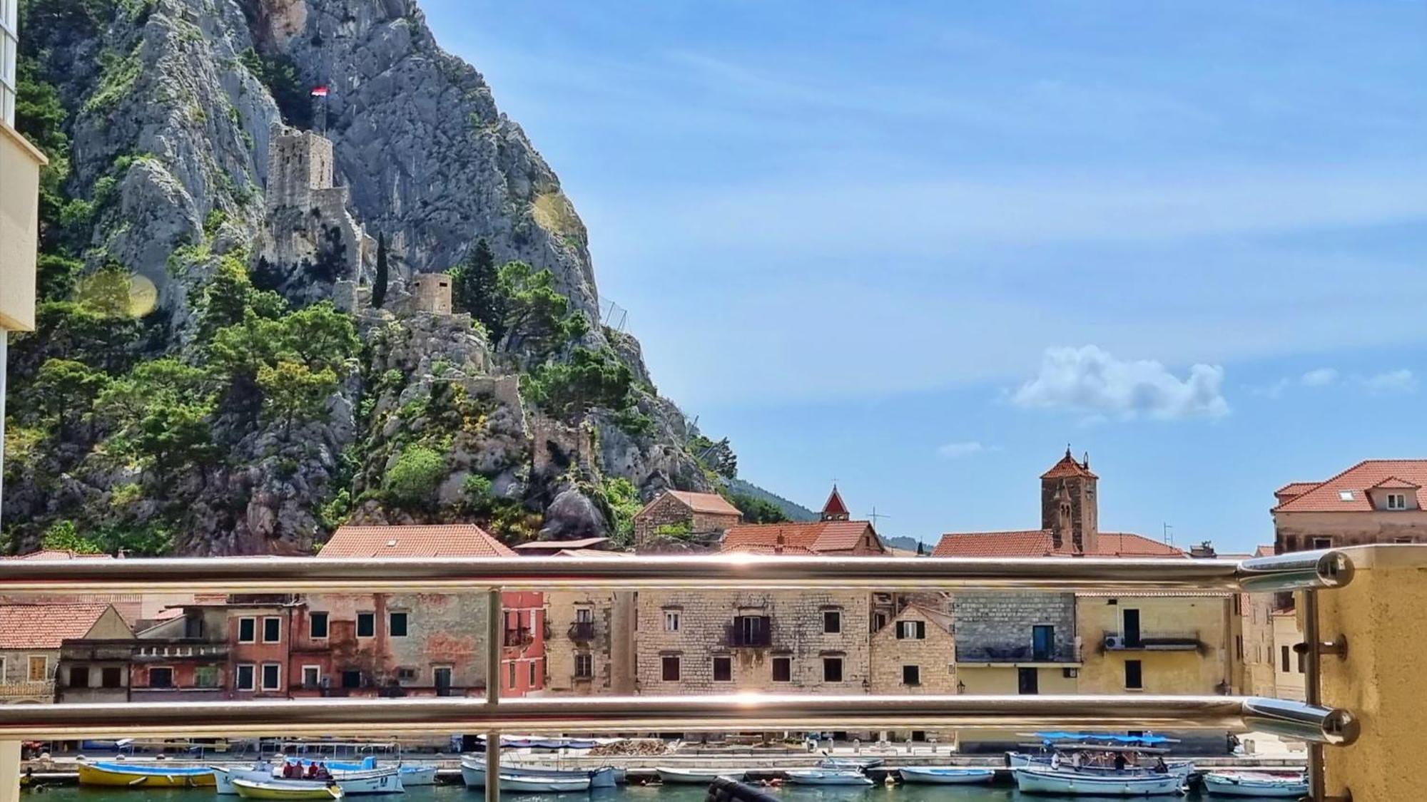 Mitra Zonata Blue Daire Omiš Dış mekan fotoğraf